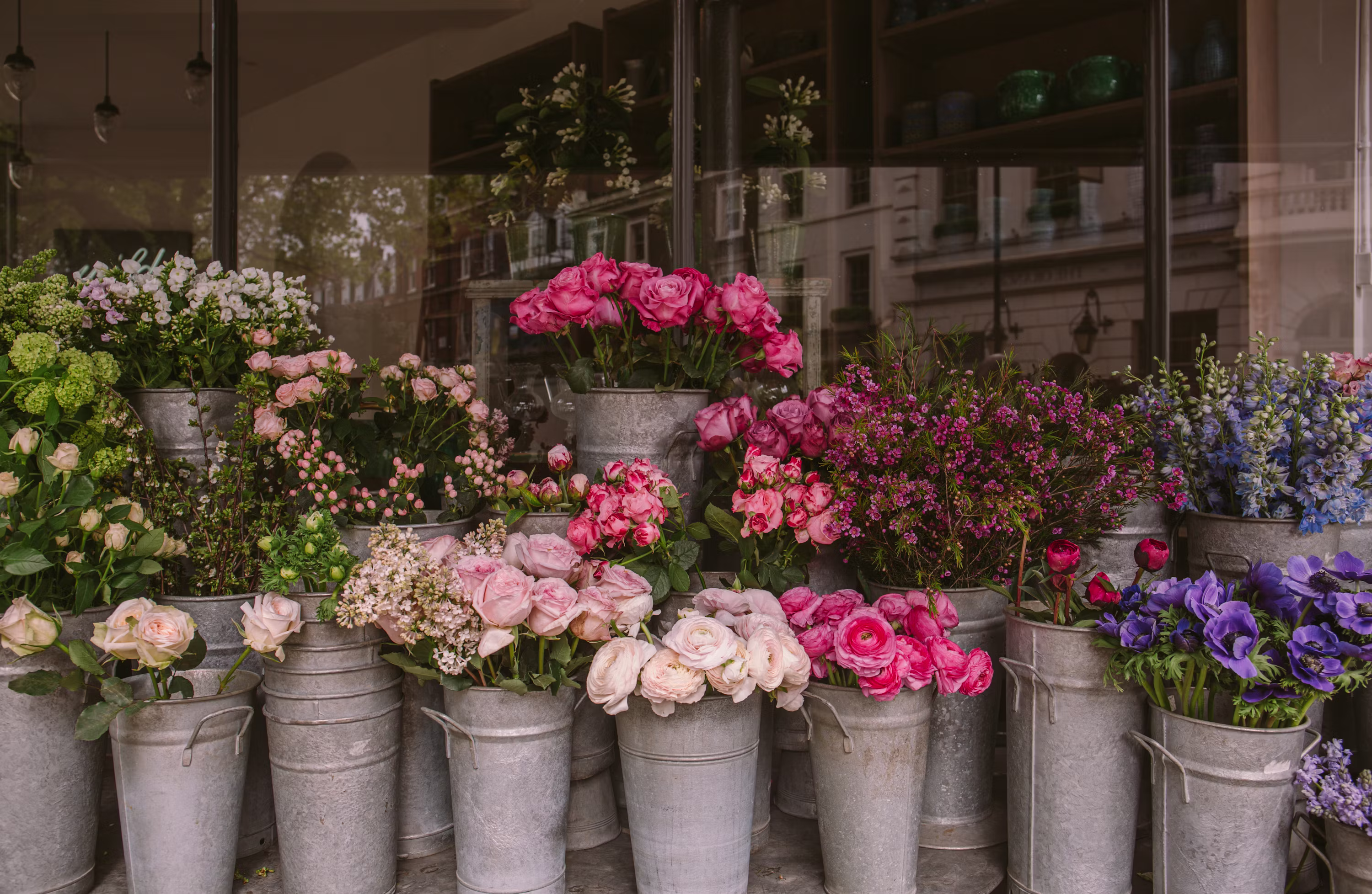 Florist - Liya Venues